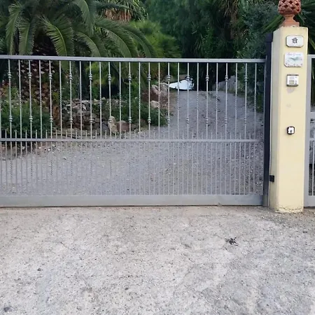 Дом отдыха Elba-bella Casa In Campagna, Meraviglioso Giardino, Animali Ammessi